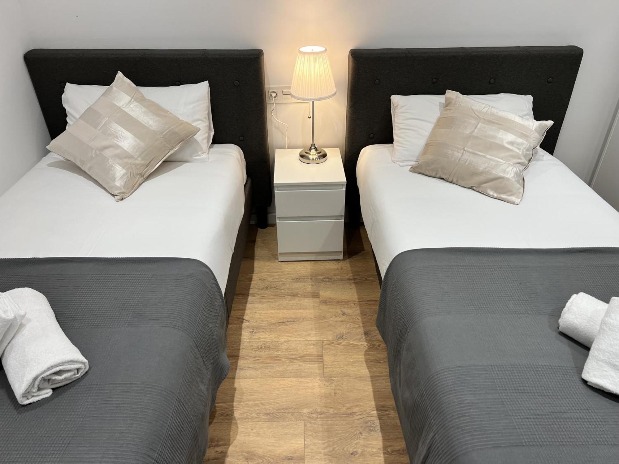 Apartamenticos Plaza Las Armas III Saragozza Esterno foto